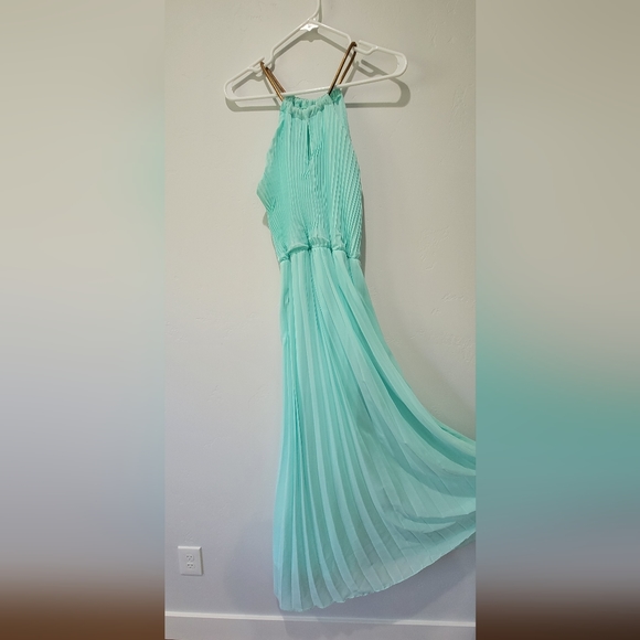 Aqua colored maxi dress - Picture 9 of 9